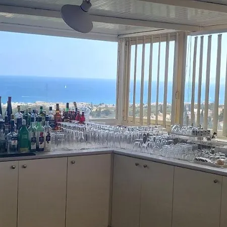 Cozy 3 Bedroom House In Hersonisos Holiday home *