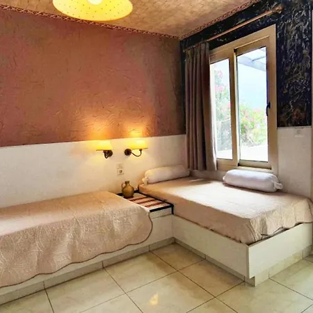 Feriehus Hersonisos - Sleeps 15 - Parking - Pool - Garden Hersonissos (Crete)